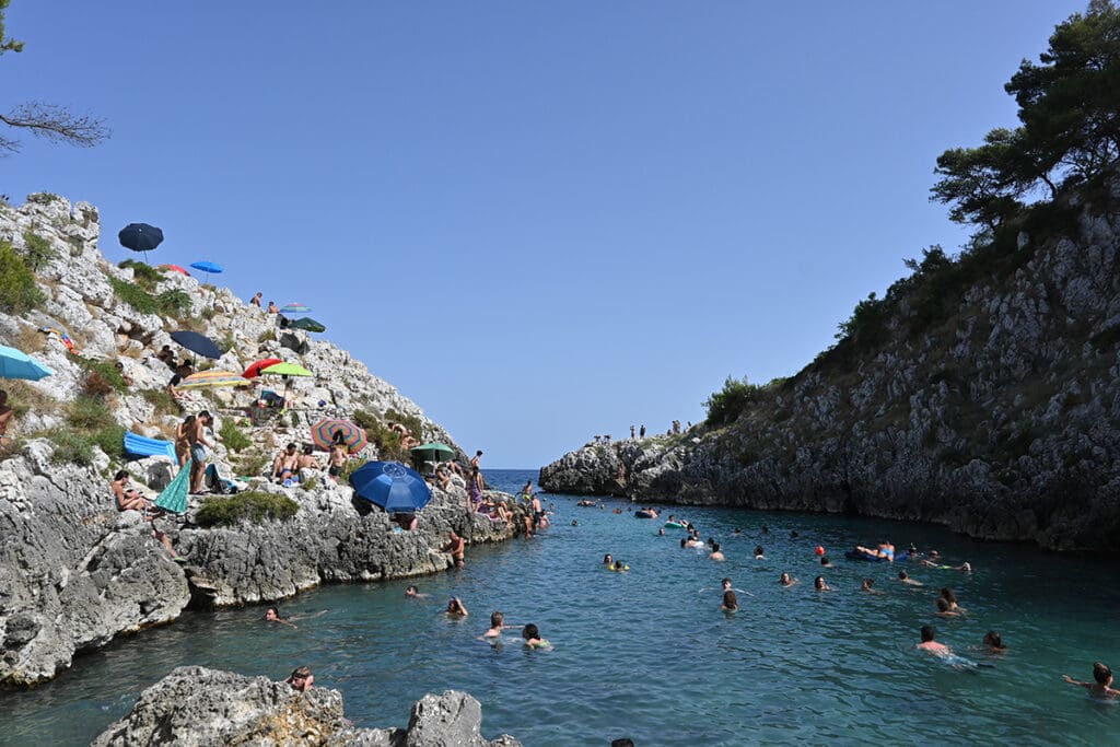 Calla dell'Acquaviva imprescindible de la Puglia