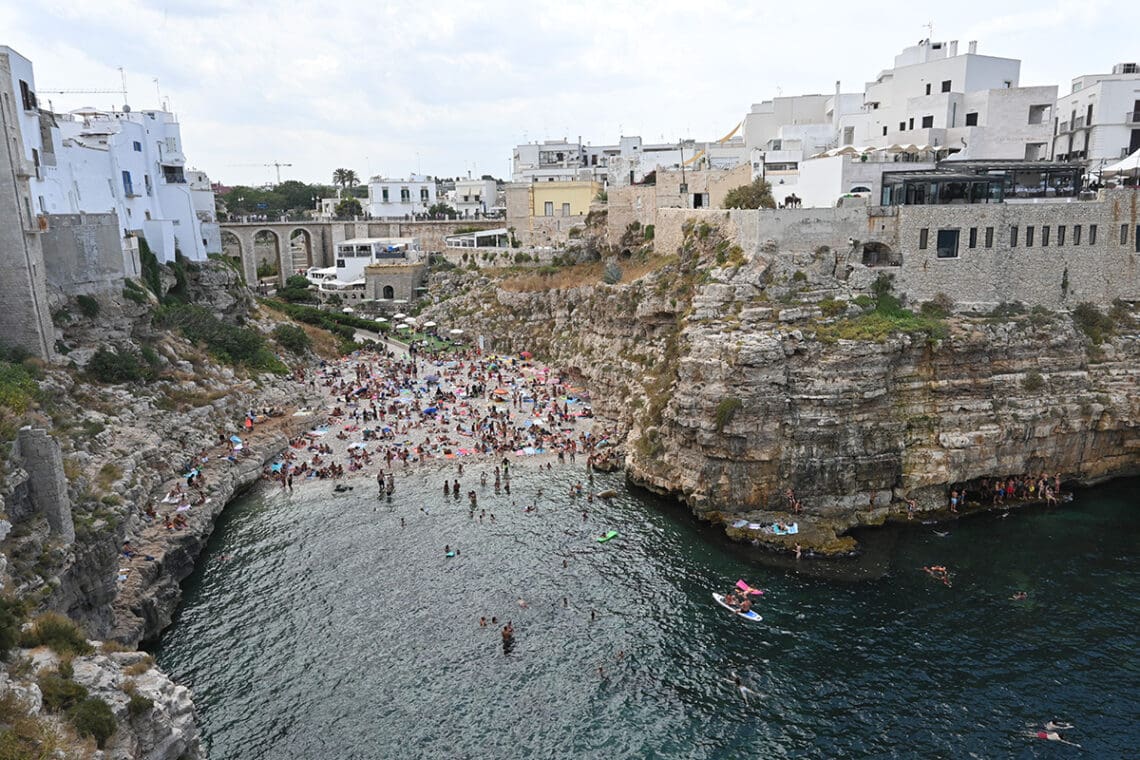 Lama Monachile Playa imprescindible de la Puglia