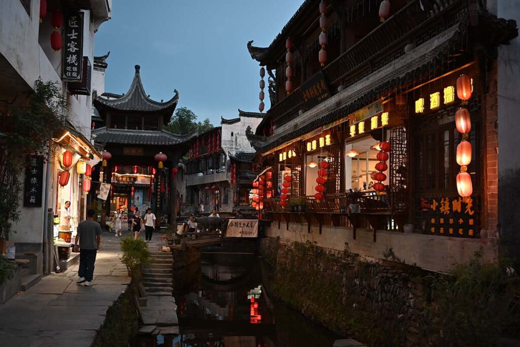 Folclore y tradición China en Likeng